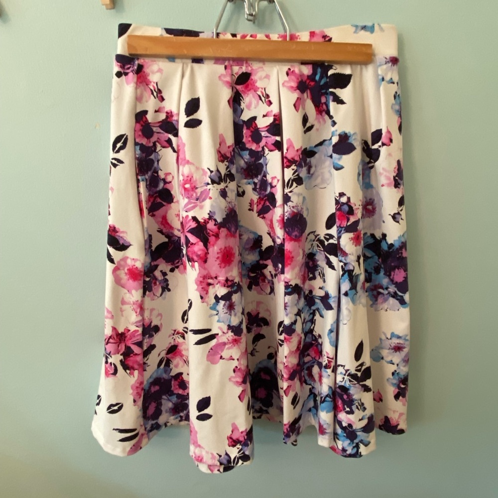 Adrienne Vittadini Floral Skirt